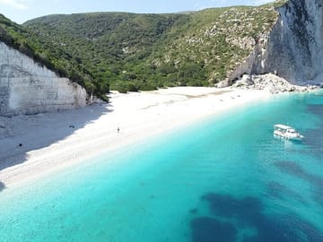 Rib Cruise Tour of Kefalonia's Coastline from Argostoli