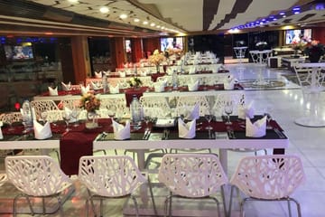 Dinner Cruise on the Lotus Mega Yacht at Marina Beach, Dubai