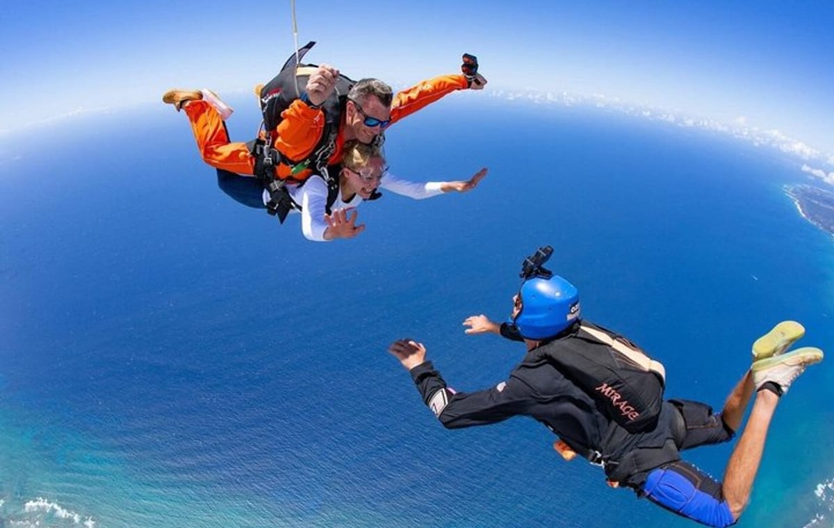 Alanya Tandem Skydiving Over the Mediterranean Sea