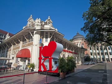 Kuala Lumpur City Tour with Batu Caves and 21 Attractions