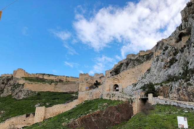 2 Days Private Tour: Delphi - Mycenae & Corinth  9