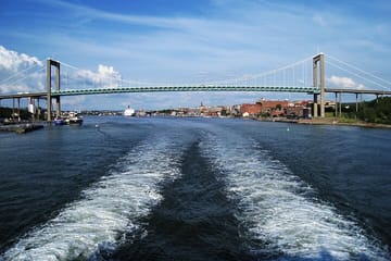 Gothenburg City Tour: Landmarks, Markets, and Fika Experience