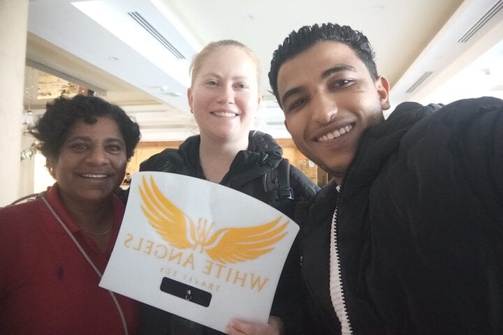 White Angels Travel private air-conditioned transfer from Luxor to Marsa Alam with professional driver