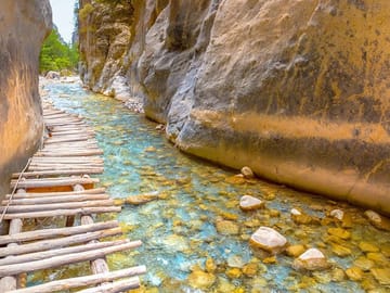 Samaria Gorge Day Tour from Chania with Hotel Pickup