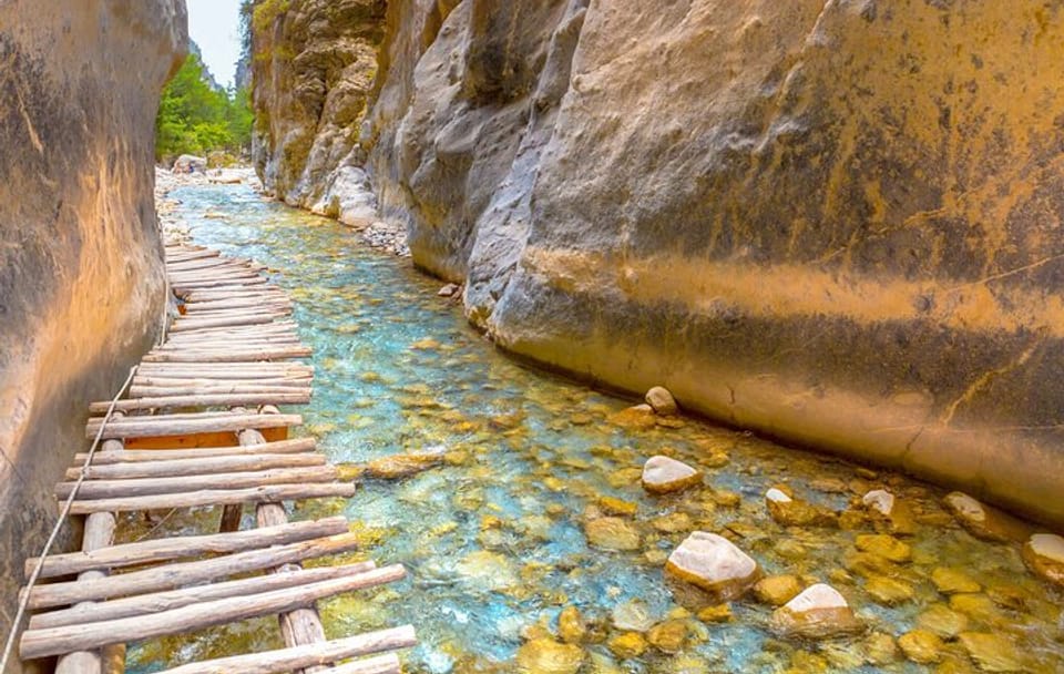 Full day Samaria Gorge Tour from Chania Through Easy Way