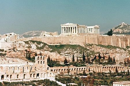 Private Best of Athens Tour: Explore Iconic Sights & Enjoy Local Cuisine