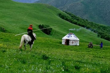 8-Day Hiking and Cultural Tour in Hohhot, Inner Mongolia