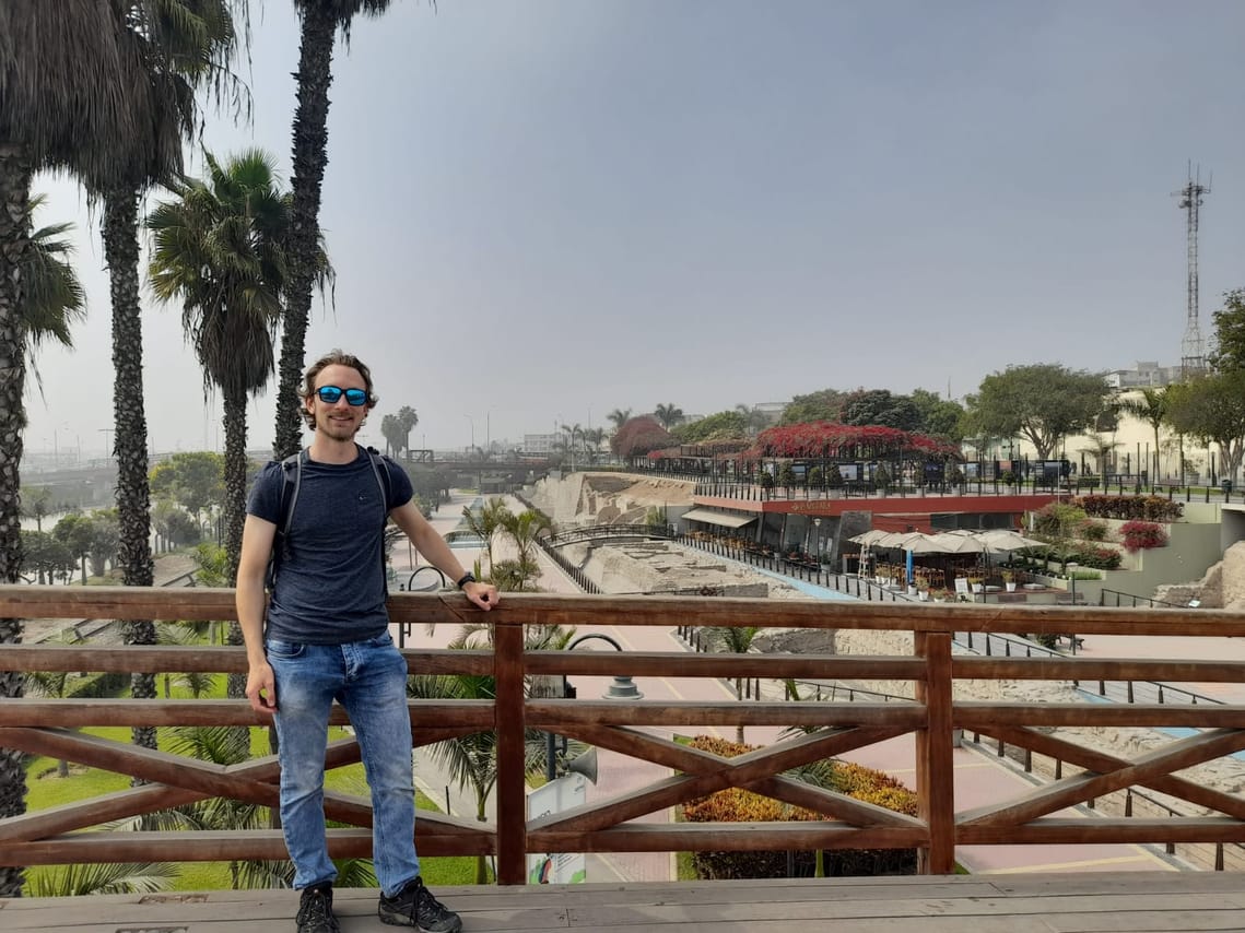 Walking City Tour Lima and Catacombs 9