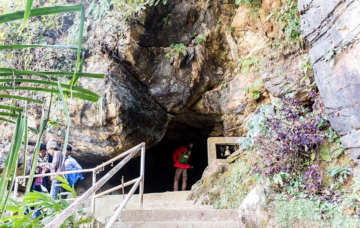 2 days Bandipur Siddha Gufa Caving (Halloween Special!)