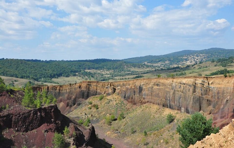 Cultural and Geological Day Tour from Brașov to Racoș