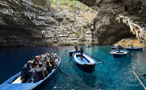 Private Tour of Melissani Cave and Myrtos Beach in Cephalonia