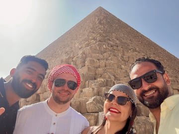 Private Giza Pyramids & Sphinx Tour with Interactive Audio Guide