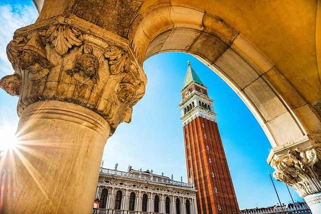 Venice Walking Tour & Guided Doge's Palace