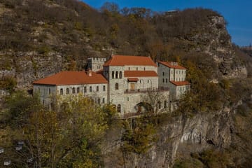 Private Tour Pillar Katskhi