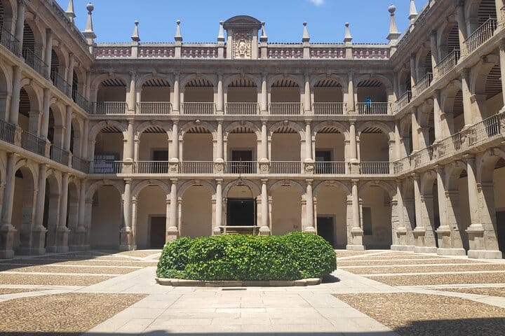 Alcalá de Henares and Cervantes from Madrid 2