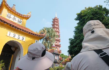 Vegan Cooking Class and Pagoda Tour in Hanoi