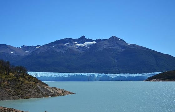 Pioneros Navigation and Trekking Tour from El Calafate