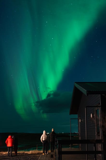 Northern Lights Tour: Cozy Night Adventure with Hot Chocolate