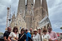 Sagrada Familia, Park Guell & Gaudi Tour with no line Tickets  4