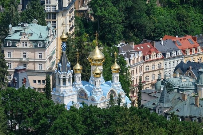 Karlovy Vary & Loket Private Tour from Prague - Spa Town & Castle