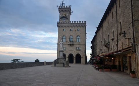 Scenic Ridge Walk and Fortress Views in San Marino