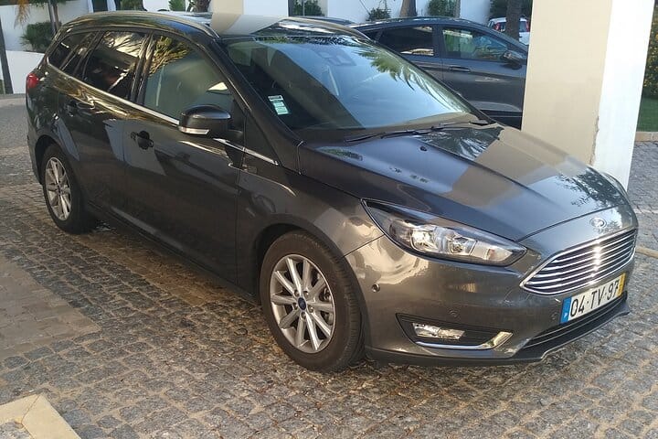 Private transfers between Faro and Olhos de Água 7