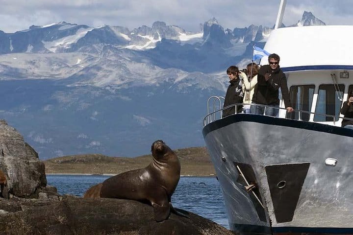 Beagle Channel and Sea Lions Island Catamaran Cruise 2