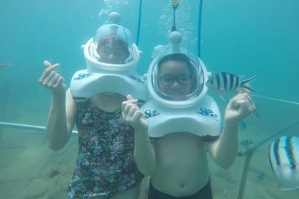 Cham Island Sea Trek and Snorkeling by Speedboat