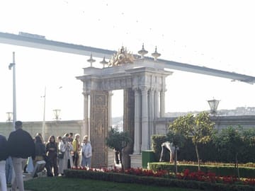 Istanbul city tour: Spice Market and Bosphorus cruise