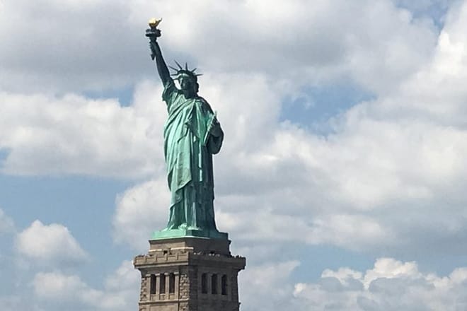 Statuewalks.com