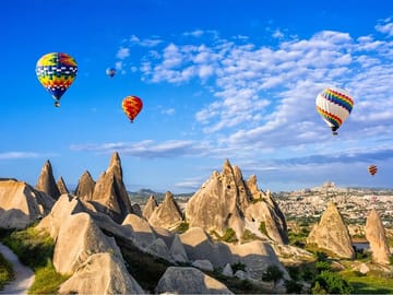 Cappadocia Day Tour from Istanbul: Explore Avanos and Derinkuyu
