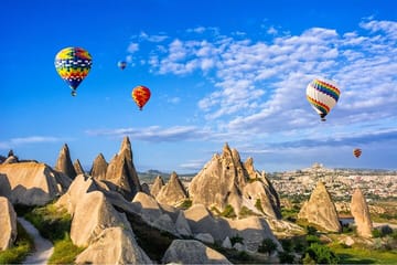 Cappadocia Day Tour from Istanbul: Explore Avanos and Derinkuyu