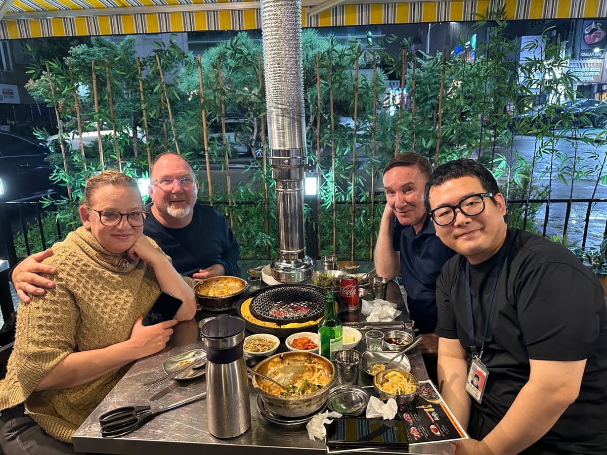 korea Tour (Includes a Traditional Korean Meal) Enjoy tastings during the meal and experience a relaxed, social Korean food journey in com