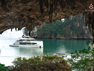 Symphony Cruise Halong Bay Day Tour – Pickup from Halong