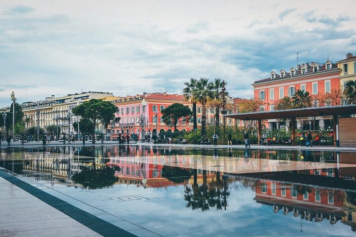 Full Day Nice Cannes Antibes and Saint Tropez with CDG Pick up  4