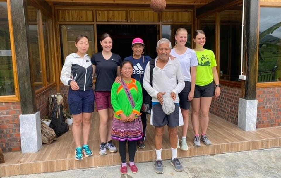 Sapa Trekking Tours 2 Days 1 Night (Cabin Bus+Bungalow Overnight)