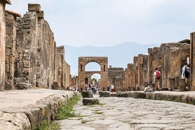 Pompeii Ruins & Caserta Royal Palace with Lunch & Wine Tasting from Rome - Photo 1