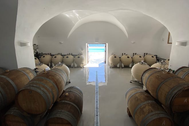 Santorini Private Wine Exprerience : 3 Wineries & Local Snacks 3