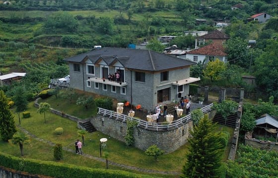 Berat 4×4 Off-Road and Vineyard Wine Tasting