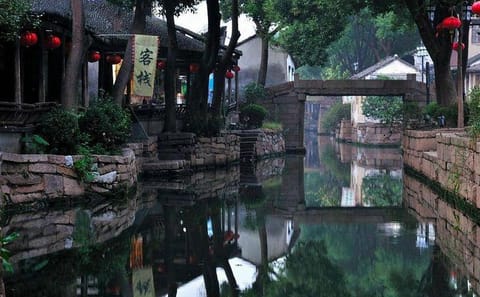 Customizable Private Day Tour in Suzhou with Local Lunch