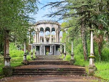 Epic Georgia Journey: 12 Days of Exploration & Charm