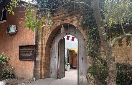 Full-Day Cultural Tour of Duong Lam Ancient Village from Hanoi