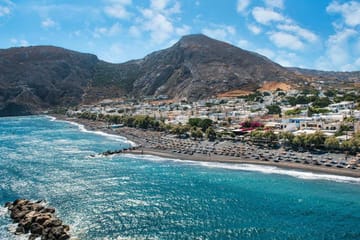 Private Santorini Road Tour: Explore Fira and Pyrgos Kallistis