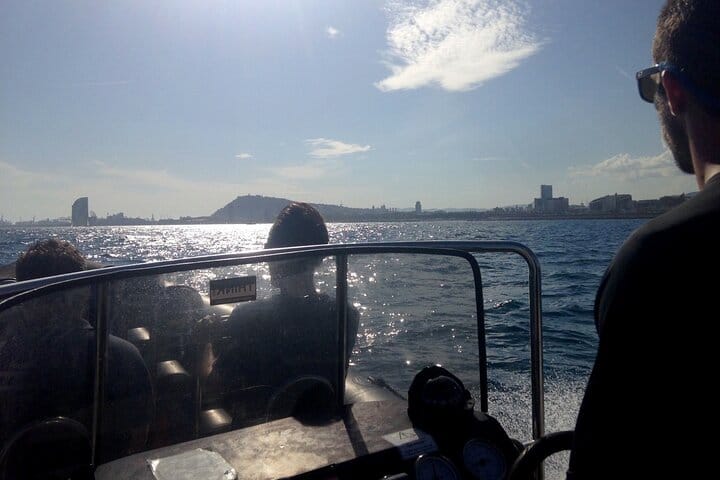 One-hour High-Speed Powerboat Ride 4