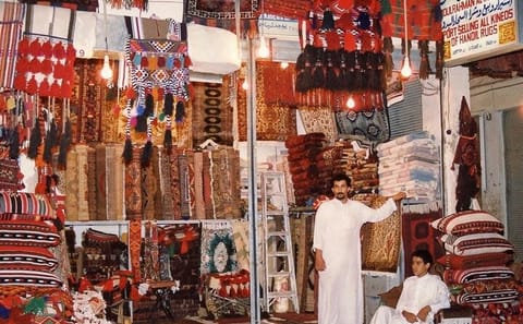 Cultural Adventure Tour of Riyadh with Local Insights