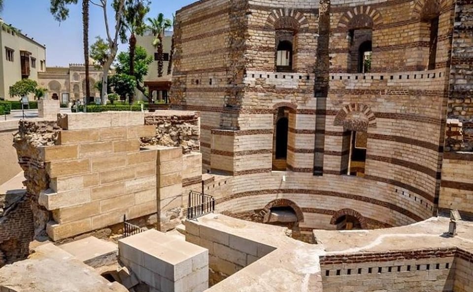 Private Cultural Tour of Islamic and Coptic Cairo with Lunch