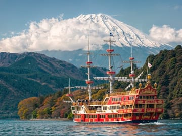 Hakone Sightseeing Cruise