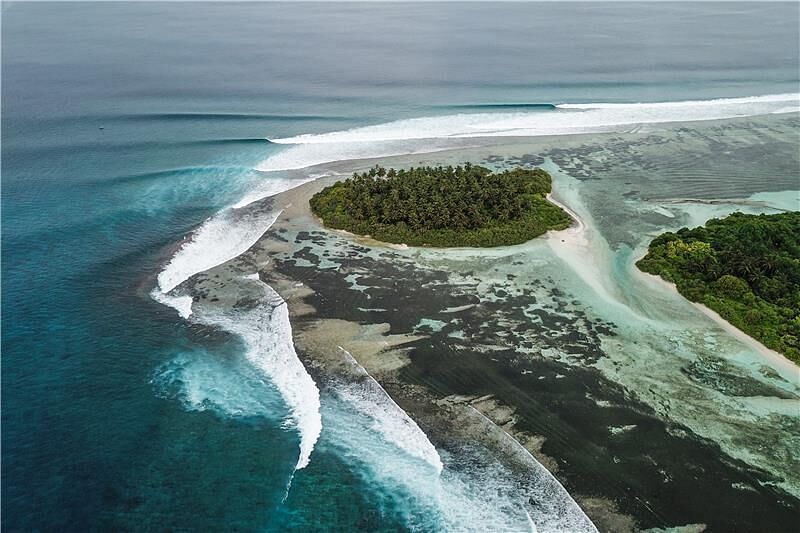 Surfing Adventure on Himmafushi Island: Ride World-Famous Waves