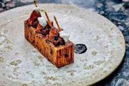 Le Cinq Luxury Lodging and experience