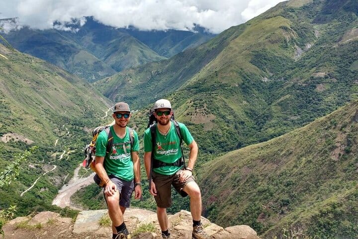 4-Day Inca Jungle Trail to Machu Picchu Hiking and Biking Tour  6